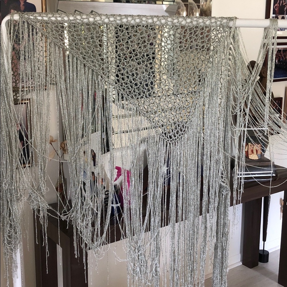 Metal shawl